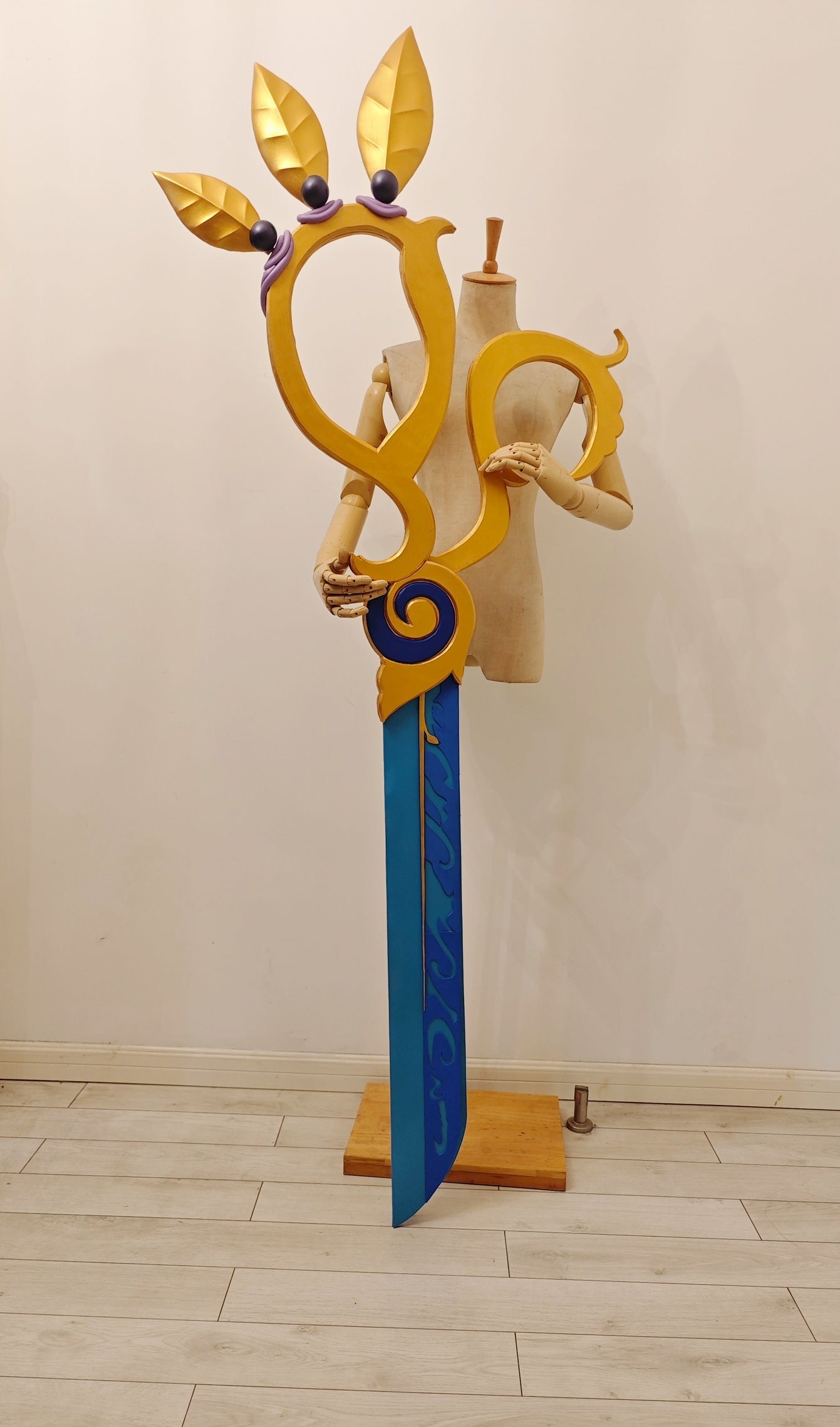 Cafe Cuties Gwen Scissors Cosplay Buy