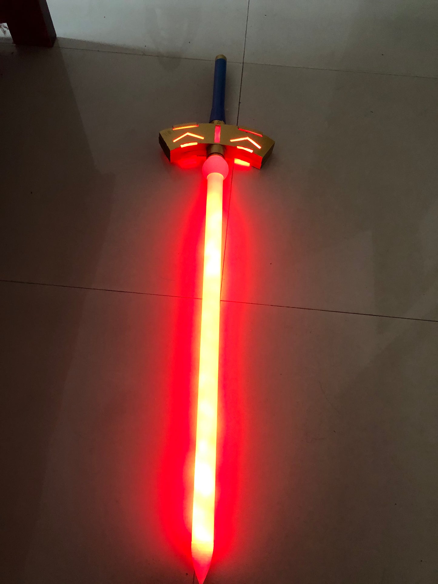 Berserker MHX Alter Glowing Sword Cosplay