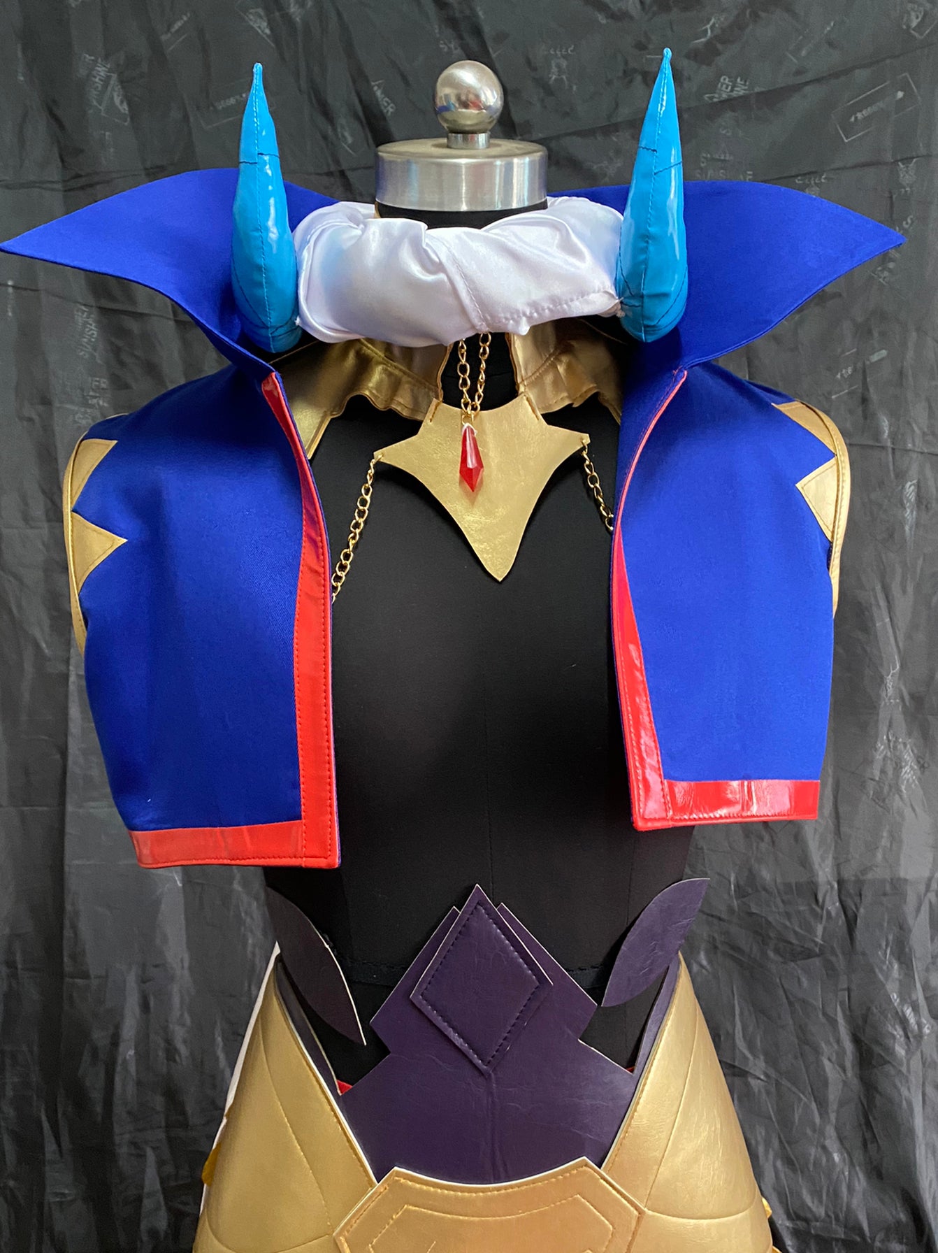 Caster Gilgamesh Cosplay Costume