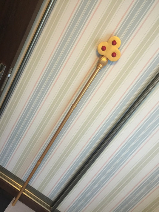 Trebol Staff Cosplay