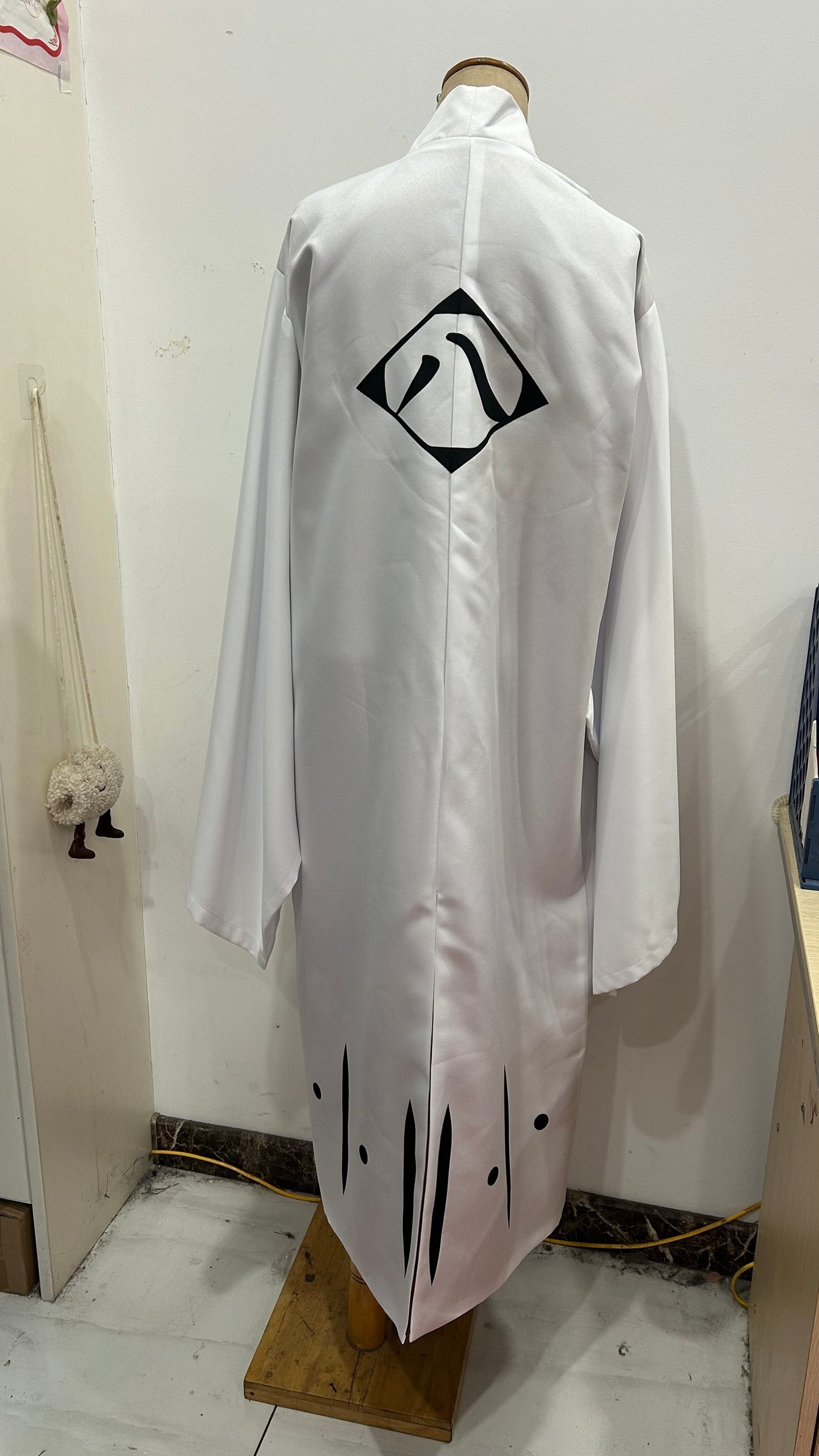 Shunsui Kyoraku Squad 8 Captain Coat for Sale