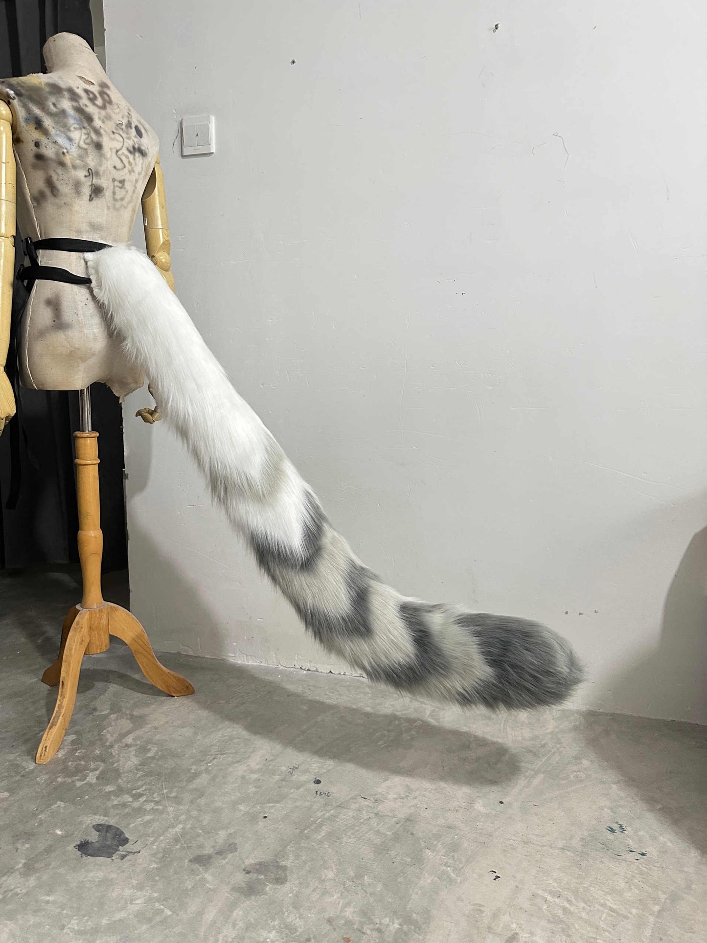 Zenless Zone Zero Seth Lowell Tail Cosplay for Sale